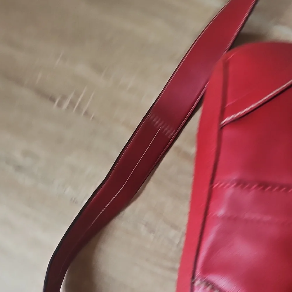 Coach Red Leather Shoulder Bag F12320 With Hangtag Great Shape Vintage